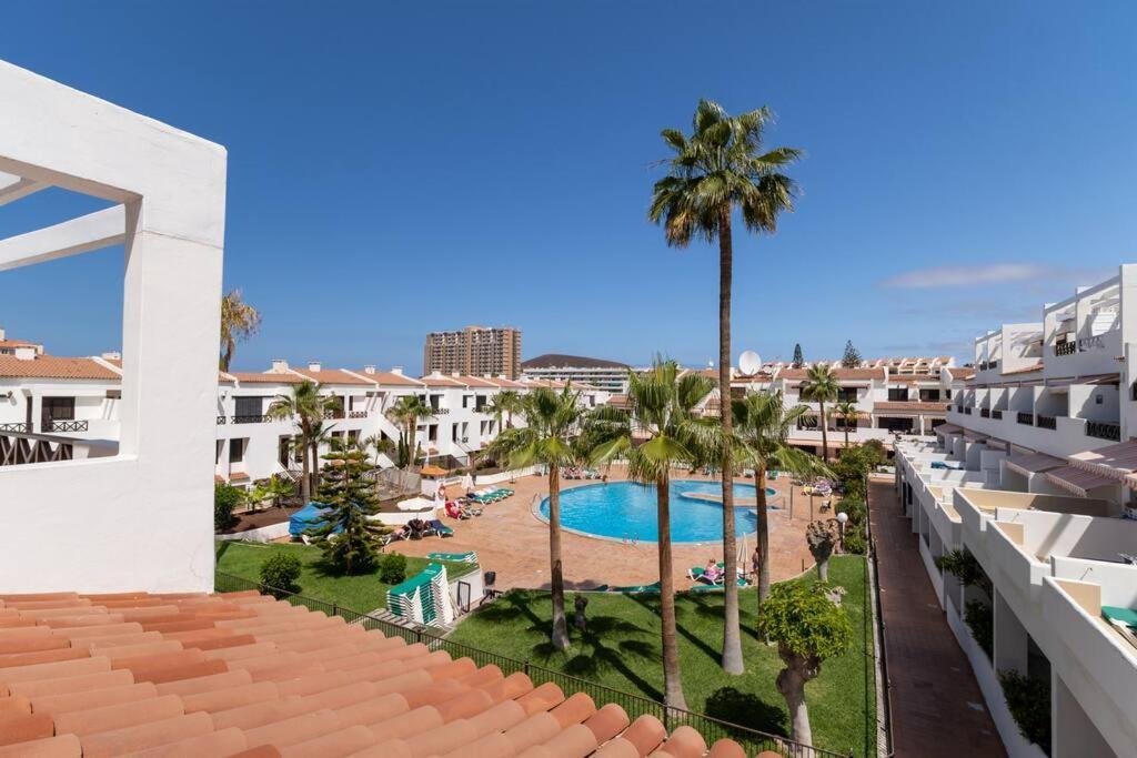 Apartamento Con 2 Terrazas En Los Cristianos Leilighet Los Cristianos  Eksteriør bilde