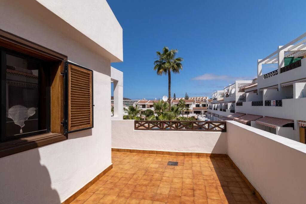 Apartamento Con 2 Terrazas En Los Cristianos Leilighet Los Cristianos  Eksteriør bilde