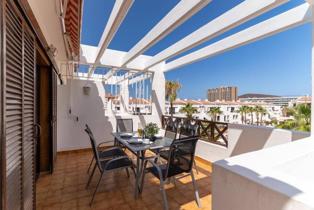 Apartamento Con 2 Terrazas En Los Cristianos Leilighet Los Cristianos  Eksteriør bilde