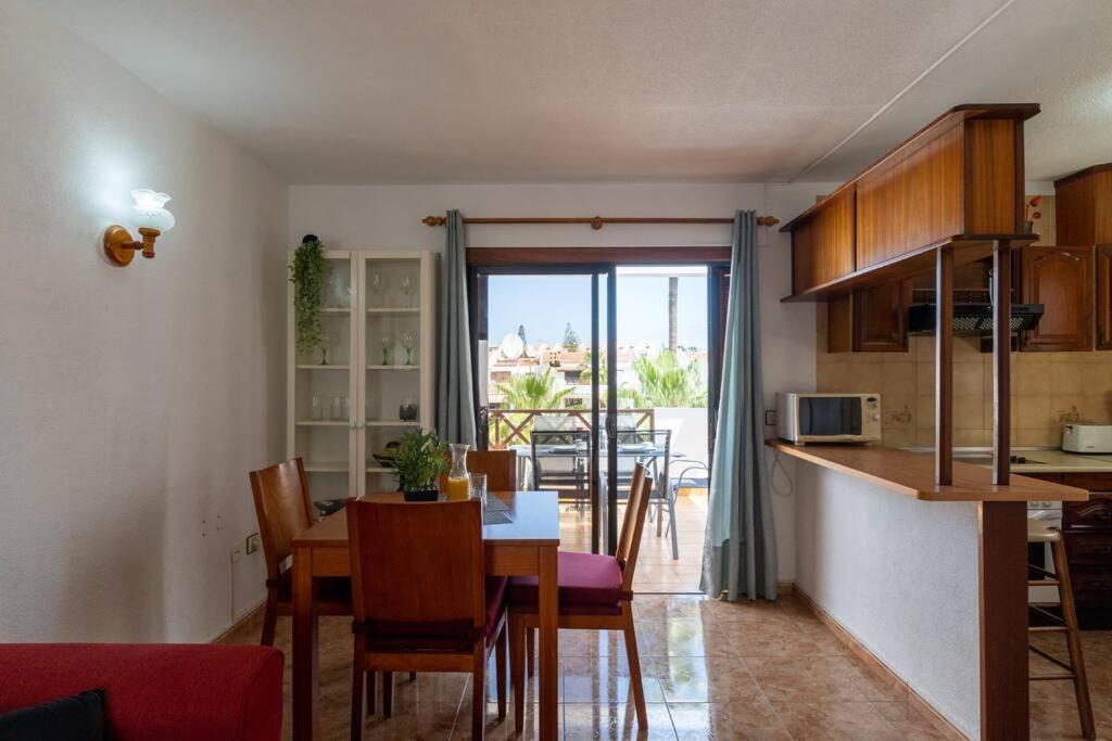 Apartamento Con 2 Terrazas En Los Cristianos Leilighet Los Cristianos  Eksteriør bilde